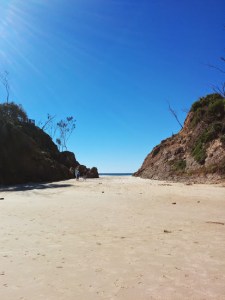 Walking through the Pass, no rocks to stop me!