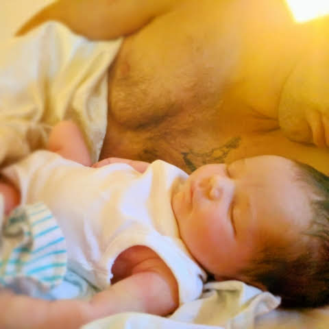 newborn with daddy